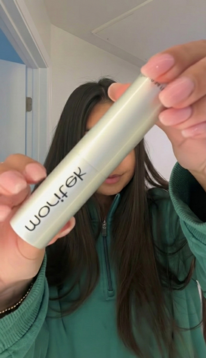 Review by Samantha Y